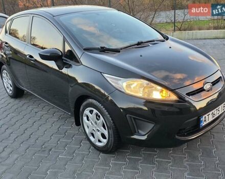 Черный Форд Фиеста, объемом двигателя 1.6 л и пробегом 213 тыс. км за 7333 $, фото 14 на Automoto.ua