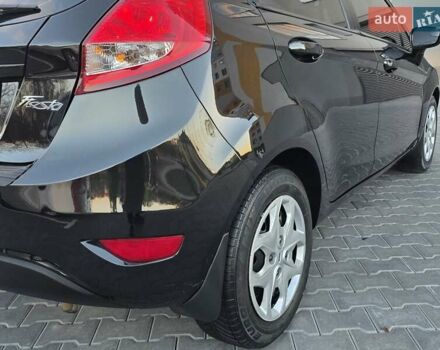 Черный Форд Фиеста, объемом двигателя 1.6 л и пробегом 213 тыс. км за 7333 $, фото 19 на Automoto.ua