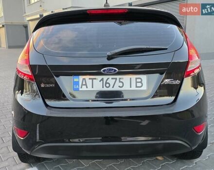 Черный Форд Фиеста, объемом двигателя 1.6 л и пробегом 213 тыс. км за 7333 $, фото 10 на Automoto.ua