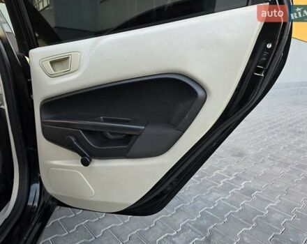 Черный Форд Фиеста, объемом двигателя 1.6 л и пробегом 213 тыс. км за 7333 $, фото 30 на Automoto.ua