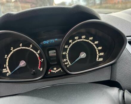 Черный Форд Фиеста, объемом двигателя 1 л и пробегом 42 тыс. км за 8000 $, фото 4 на Automoto.ua