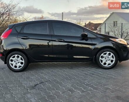 Черный Форд Фиеста, объемом двигателя 1.6 л и пробегом 213 тыс. км за 7333 $, фото 13 на Automoto.ua