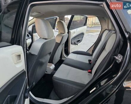 Черный Форд Фиеста, объемом двигателя 1.6 л и пробегом 213 тыс. км за 7333 $, фото 33 на Automoto.ua