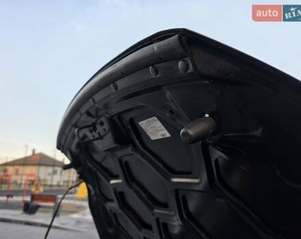 Черный Форд Фиеста, объемом двигателя 1.6 л и пробегом 213 тыс. км за 7333 $, фото 25 на Automoto.ua