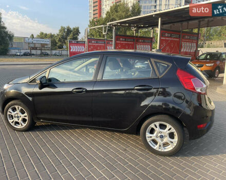 Черный Форд Фиеста, объемом двигателя 1.6 л и пробегом 145 тыс. км за 7500 $, фото 5 на Automoto.ua