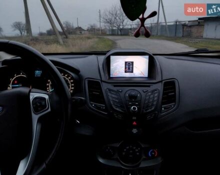 Черный Форд Фиеста, объемом двигателя 1.6 л и пробегом 350 тыс. км за 6500 $, фото 10 на Automoto.ua