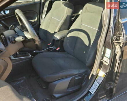 Чорний Форд Фієста, об'ємом двигуна 1.6 л та пробігом 117 тис. км за 6999 $, фото 8 на Automoto.ua