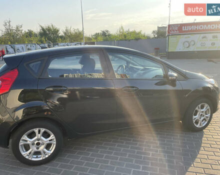 Черный Форд Фиеста, объемом двигателя 1.6 л и пробегом 145 тыс. км за 7500 $, фото 4 на Automoto.ua