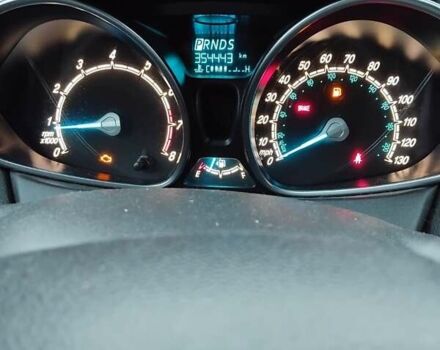 Черный Форд Фиеста, объемом двигателя 1.6 л и пробегом 350 тыс. км за 6500 $, фото 9 на Automoto.ua