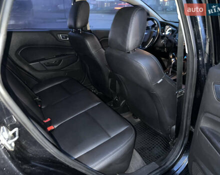 Черный Форд Фиеста, объемом двигателя 1.6 л и пробегом 204 тыс. км за 7350 $, фото 20 на Automoto.ua