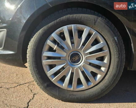 Чорний Форд Фієста, об'ємом двигуна 1.6 л та пробігом 117 тис. км за 6999 $, фото 24 на Automoto.ua