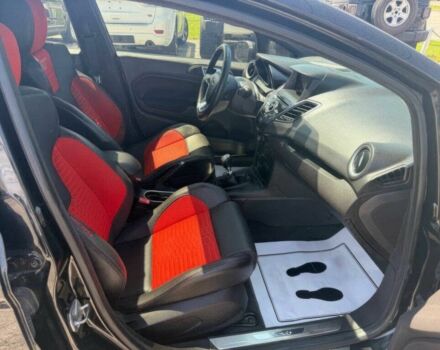 Черный Форд Фиеста, объемом двигателя 1.6 л и пробегом 71 тыс. км за 3900 $, фото 8 на Automoto.ua