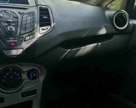 Чорний Форд Фієста, об'ємом двигуна 1.6 л та пробігом 130 тис. км за 8500 $, фото 25 на Automoto.ua