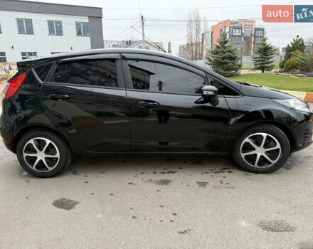 Чорний Форд Фієста, об'ємом двигуна 1 л та пробігом 131 тис. км за 8200 $, фото 2 на Automoto.ua
