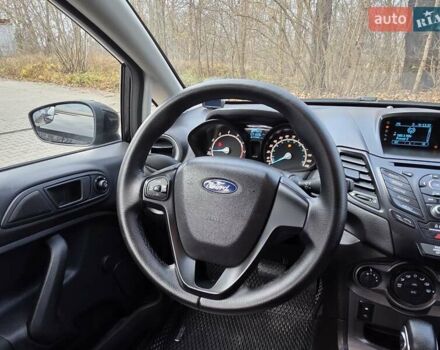 Черный Форд Фиеста, объемом двигателя 1.6 л и пробегом 71 тыс. км за 7999 $, фото 23 на Automoto.ua