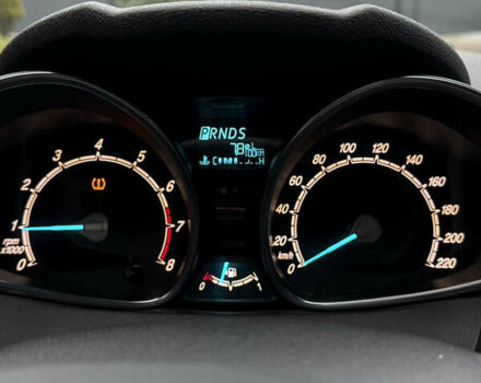 Чорний Форд Фієста, об'ємом двигуна 1 л та пробігом 131 тис. км за 8200 $, фото 12 на Automoto.ua