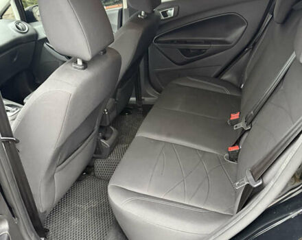 Чорний Форд Фієста, об'ємом двигуна 1 л та пробігом 131 тис. км за 8200 $, фото 7 на Automoto.ua