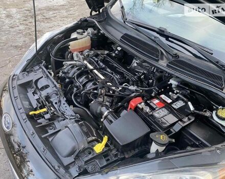 Чорний Форд Фієста, об'ємом двигуна 1.6 л та пробігом 122 тис. км за 7700 $, фото 94 на Automoto.ua