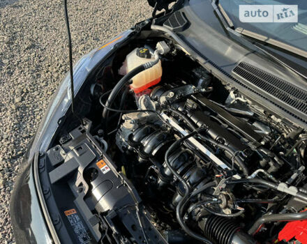 Черный Форд Фиеста, объемом двигателя 1.6 л и пробегом 150 тыс. км за 8400 $, фото 31 на Automoto.ua