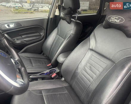 Чорний Форд Фієста, об'ємом двигуна 1.6 л та пробігом 218 тис. км за 8500 $, фото 6 на Automoto.ua