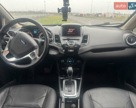 Чорний Форд Фієста, об'ємом двигуна 1.6 л та пробігом 218 тис. км за 8500 $, фото 9 на Automoto.ua