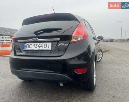 Чорний Форд Фієста, об'ємом двигуна 1.6 л та пробігом 218 тис. км за 8500 $, фото 2 на Automoto.ua