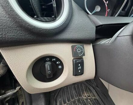 Черный Форд Фиеста, объемом двигателя 1.6 л и пробегом 117 тыс. км за 6800 $, фото 9 на Automoto.ua