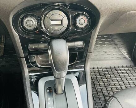 Черный Форд Фиеста, объемом двигателя 1.6 л и пробегом 122 тыс. км за 9500 $, фото 13 на Automoto.ua