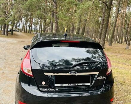 Черный Форд Фиеста, объемом двигателя 1.6 л и пробегом 122 тыс. км за 9500 $, фото 6 на Automoto.ua