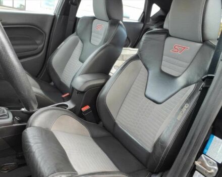 Черный Форд Фиеста, объемом двигателя 1.6 л и пробегом 64 тыс. км за 4600 $, фото 12 на Automoto.ua