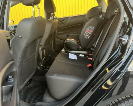 Черный Форд Фиеста, объемом двигателя 1.6 л и пробегом 142 тыс. км за 8700 $, фото 6 на Automoto.ua