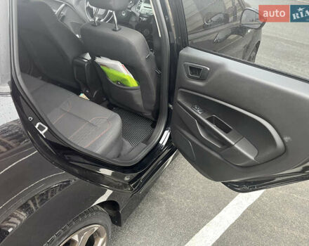 Черный Форд Фиеста, объемом двигателя 1.6 л и пробегом 95 тыс. км за 9600 $, фото 15 на Automoto.ua