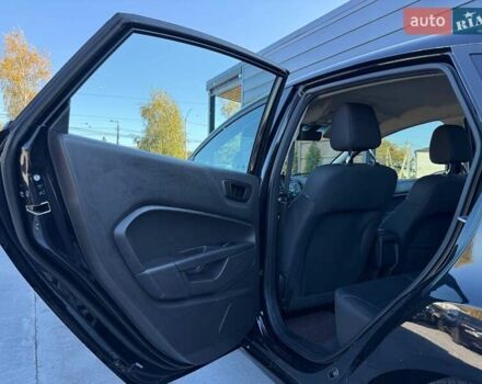 Чорний Форд Фієста, об'ємом двигуна 1.6 л та пробігом 150 тис. км за 8900 $, фото 24 на Automoto.ua