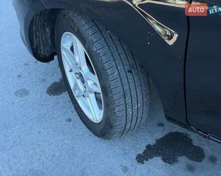Чорний Форд Фієста, об'ємом двигуна 1.6 л та пробігом 150 тис. км за 8900 $, фото 2 на Automoto.ua