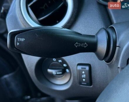 Чорний Форд Фієста, об'ємом двигуна 1.6 л та пробігом 150 тис. км за 8900 $, фото 17 на Automoto.ua