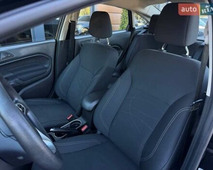 Чорний Форд Фієста, об'ємом двигуна 1.6 л та пробігом 150 тис. км за 8900 $, фото 14 на Automoto.ua