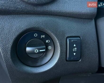 Чорний Форд Фієста, об'ємом двигуна 1.6 л та пробігом 150 тис. км за 8900 $, фото 15 на Automoto.ua