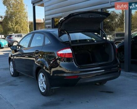 Чорний Форд Фієста, об'ємом двигуна 1.6 л та пробігом 150 тис. км за 8900 $, фото 29 на Automoto.ua