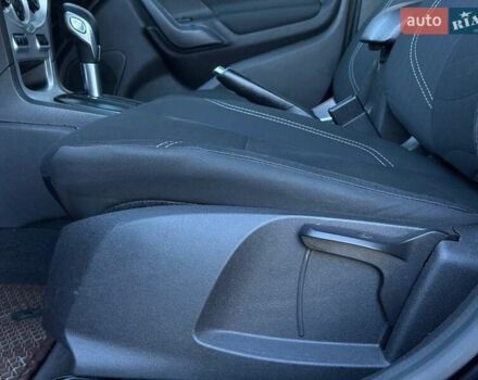Чорний Форд Фієста, об'ємом двигуна 1.6 л та пробігом 150 тис. км за 8900 $, фото 13 на Automoto.ua
