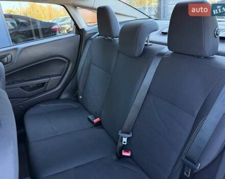 Чорний Форд Фієста, об'ємом двигуна 1.6 л та пробігом 150 тис. км за 8900 $, фото 26 на Automoto.ua