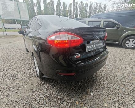 Черный Форд Фиеста, объемом двигателя 1.6 л и пробегом 84 тыс. км за 9500 $, фото 7 на Automoto.ua