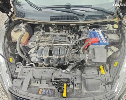 Черный Форд Фиеста, объемом двигателя 1.6 л и пробегом 84 тыс. км за 9500 $, фото 19 на Automoto.ua