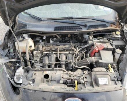 Черный Форд Фиеста, объемом двигателя 1.6 л и пробегом 100 тыс. км за 6500 $, фото 10 на Automoto.ua