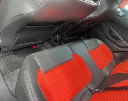 Чорний Форд Фієста, об'ємом двигуна 1.6 л та пробігом 36 тис. км за 6000 $, фото 11 на Automoto.ua