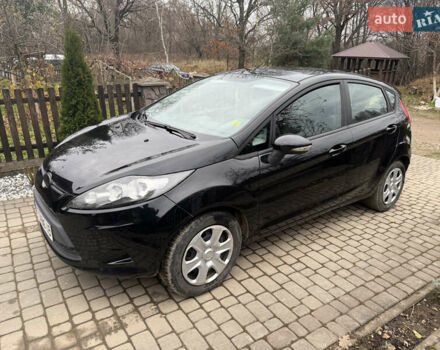 Чорний Форд Фієста, об'ємом двигуна 1.24 л та пробігом 190 тис. км за 5900 $, фото 6 на Automoto.ua