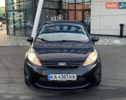 Черный Форд Фиеста, объемом двигателя 1.6 л и пробегом 200 тыс. км за 6900 $, фото 10 на Automoto.ua