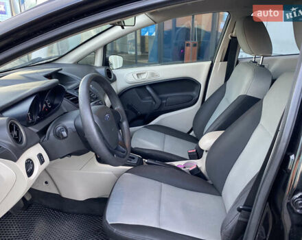 Чорний Форд Фієста, об'ємом двигуна 1.6 л та пробігом 200 тис. км за 6900 $, фото 19 на Automoto.ua