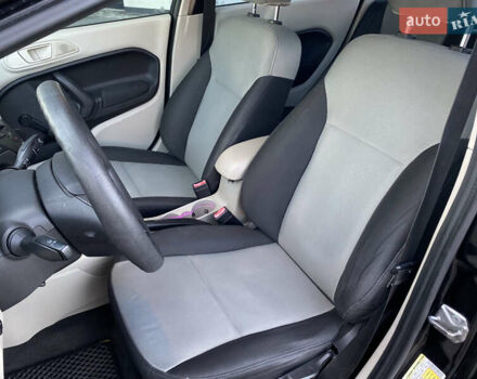 Чорний Форд Фієста, об'ємом двигуна 1.6 л та пробігом 200 тис. км за 6950 $, фото 19 на Automoto.ua