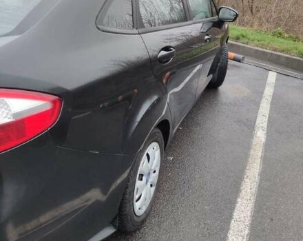 Черный Форд Фиеста, объемом двигателя 1.6 л и пробегом 98 тыс. км за 7200 $, фото 8 на Automoto.ua