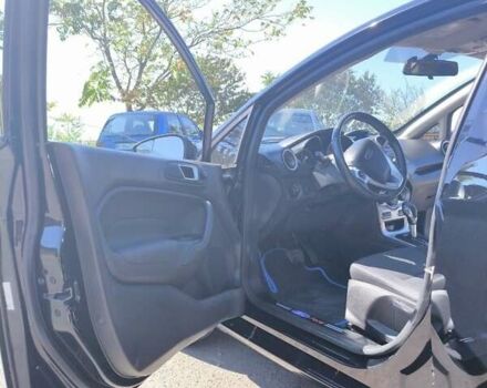 Черный Форд Фиеста, объемом двигателя 1.6 л и пробегом 150 тыс. км за 7000 $, фото 11 на Automoto.ua